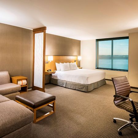 Hyatt Place East Moline/Quad Cities Bagian luar foto