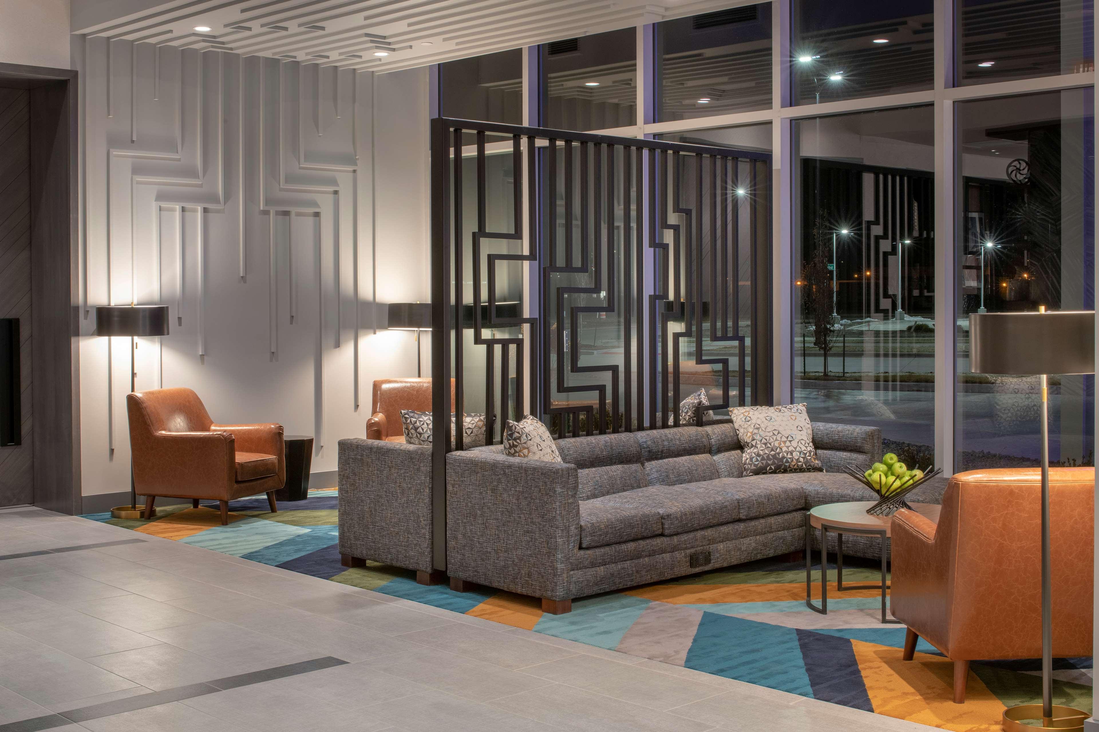 Hyatt Place East Moline/Quad Cities Bagian luar foto