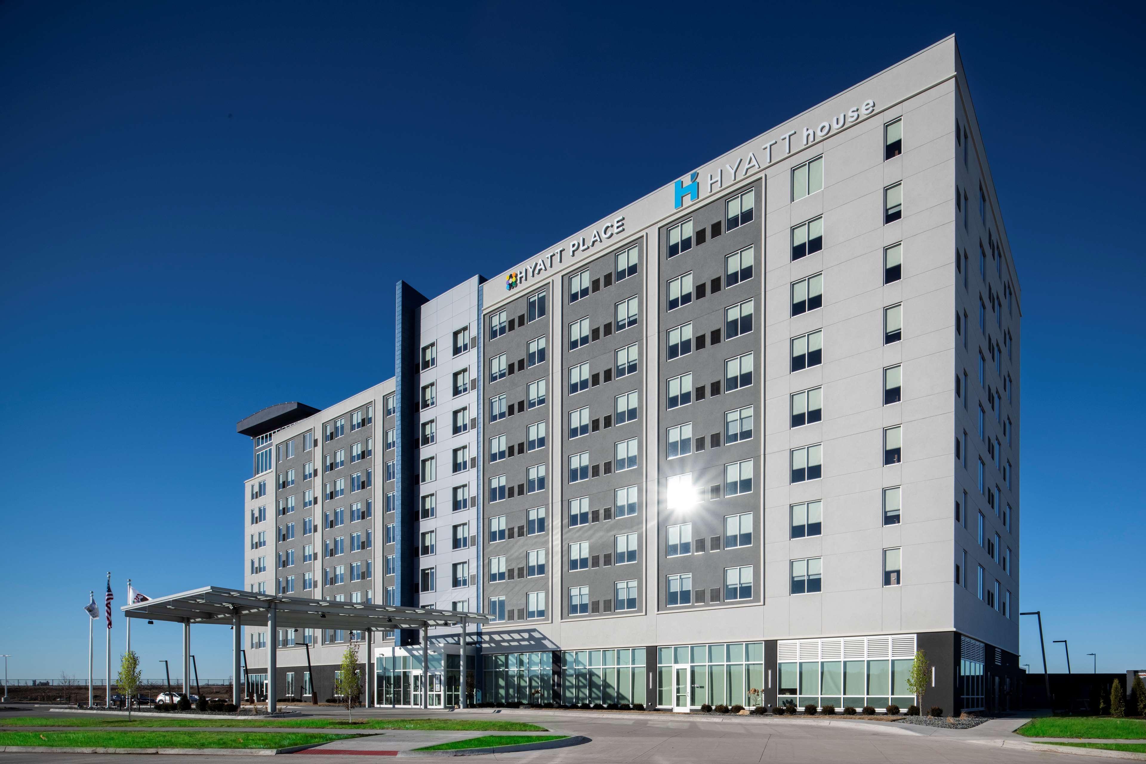 Hyatt Place East Moline/Quad Cities Bagian luar foto