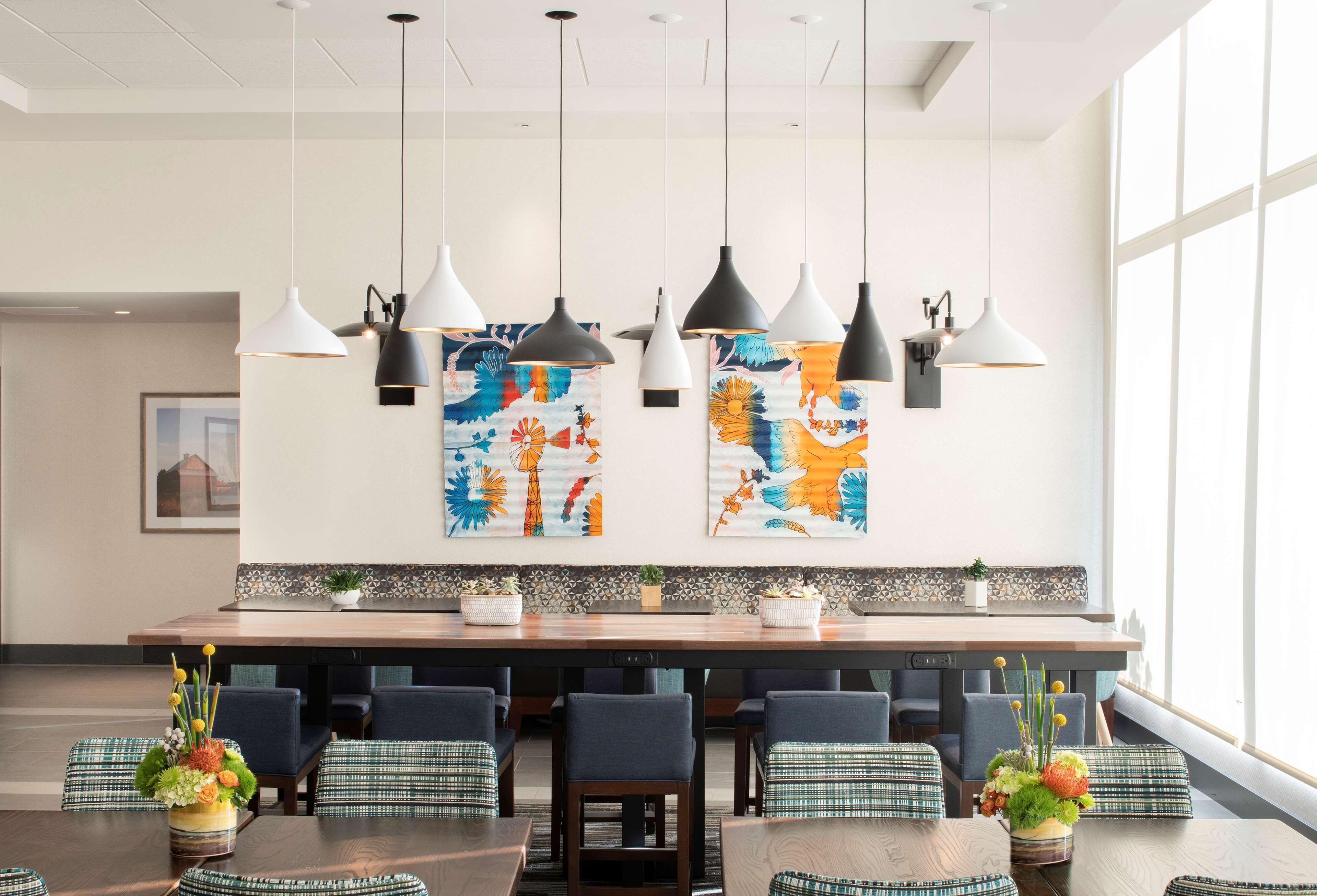 Hyatt Place East Moline/Quad Cities Bagian luar foto